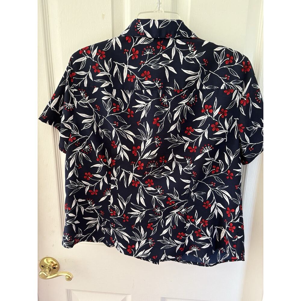 Alfred Dunner Women’s Sz 12P Dark Blue, Red, White Print Short Sleeve Blouse
